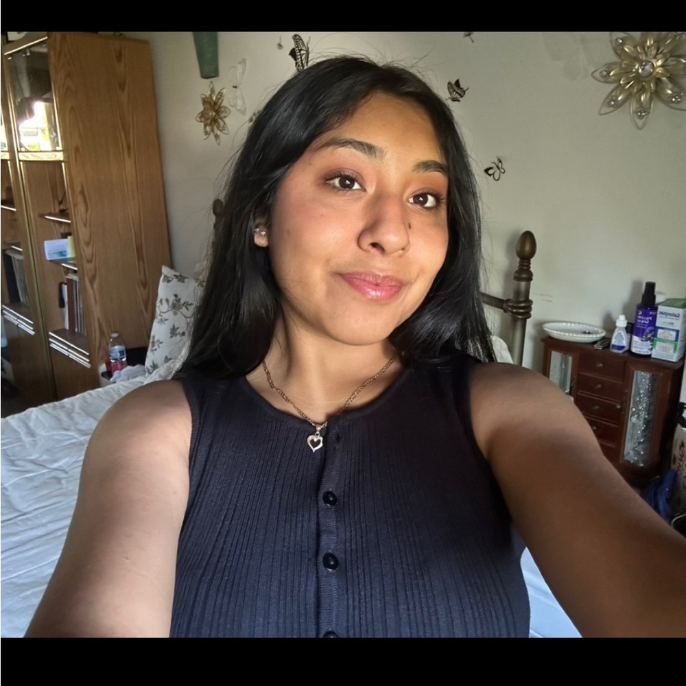 Meet your Posher, Destiny